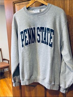 Champion PENN STATE UNIVERSITY Crewneck Sweatshirt